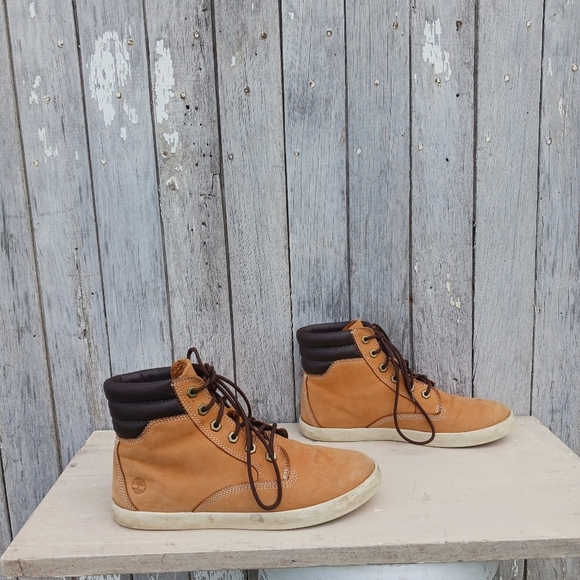 Timberland Dausette Nubuck Lace Up Women's Sneaker Boots Size 9 A1KLZ - Picture 4 of 8